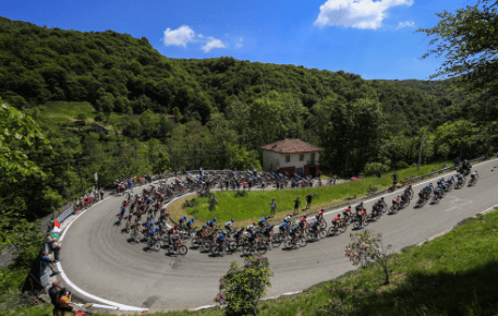 GIRO D'ITALIA | LIVE - PENULTIMATE STAGE PACKED WITH GRUELING CLIMBS
